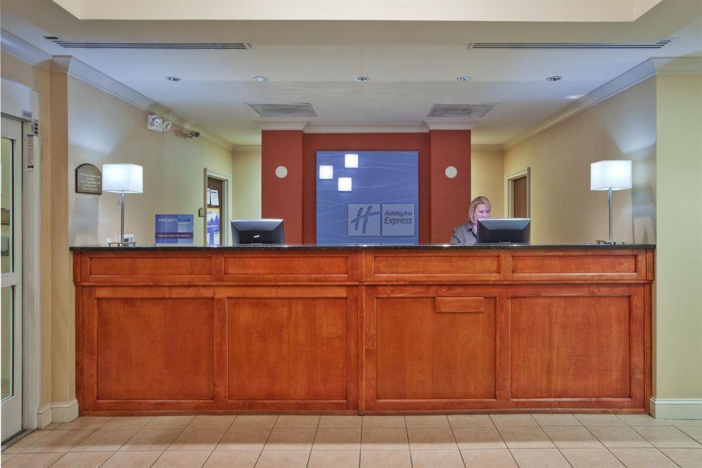 Holiday Inn Express & Suites I-26 & Us 29 At Westgate Mall, An Ihg Hotel Spartanburg Interno foto