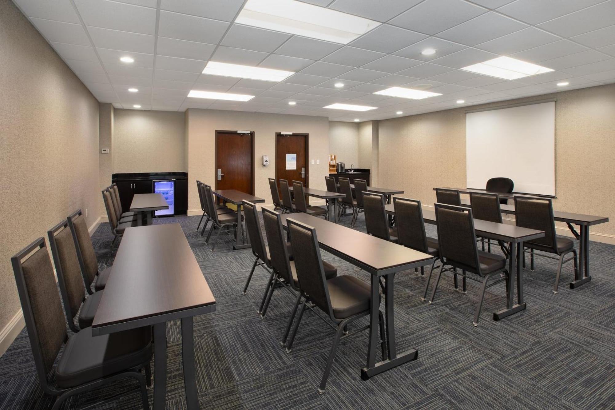 Holiday Inn Express & Suites I-26 & Us 29 At Westgate Mall By Ihg Spartanburg Esterno foto