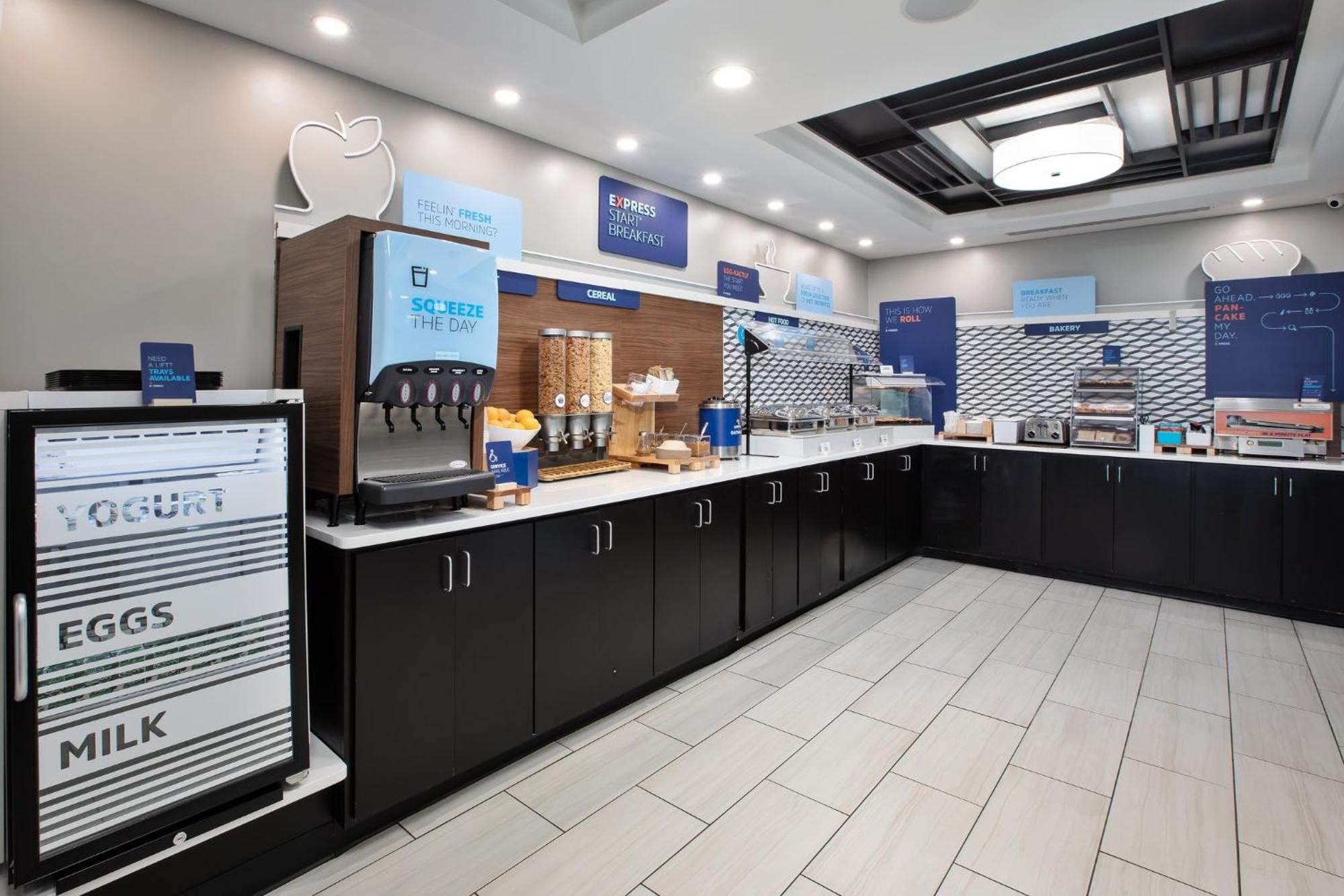 Holiday Inn Express & Suites I-26 & Us 29 At Westgate Mall By Ihg Spartanburg Esterno foto